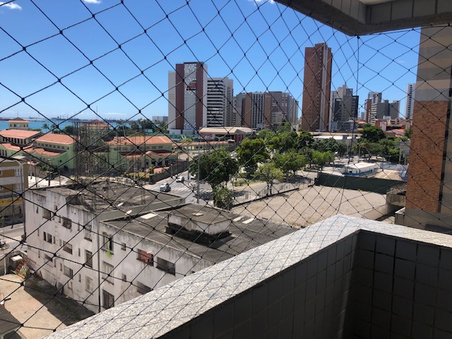 Apartamento no Meireles com 2 dormitórios